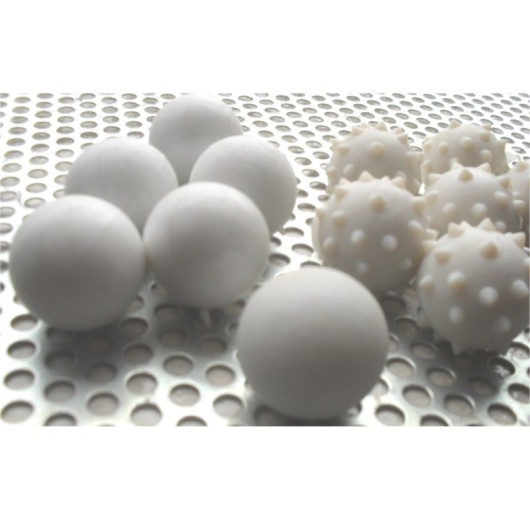 Esferas de borracha piramidal